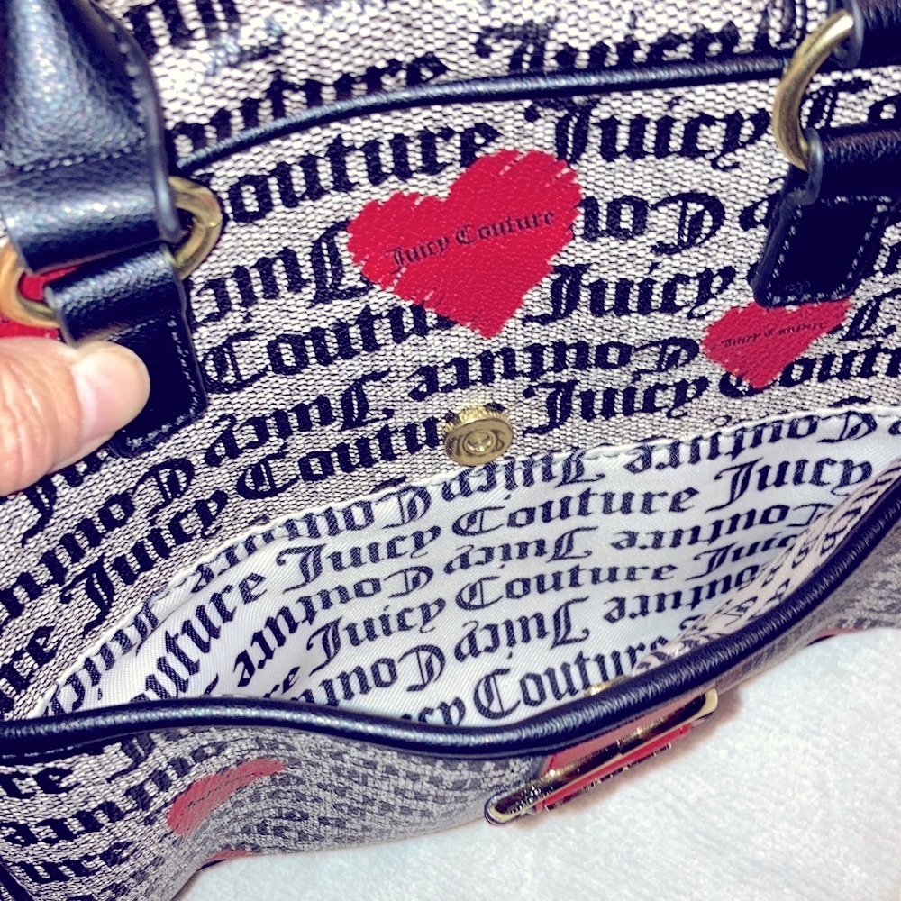 JUICY COUTURE SHOULDER BAG. NWOT. CUTE PURSE!  SPOTLESS. - Picture 11 of 11